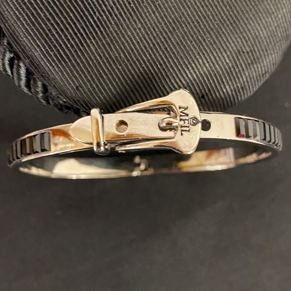 My Flat In London Bangle Bracelet - Picture 15 of 16